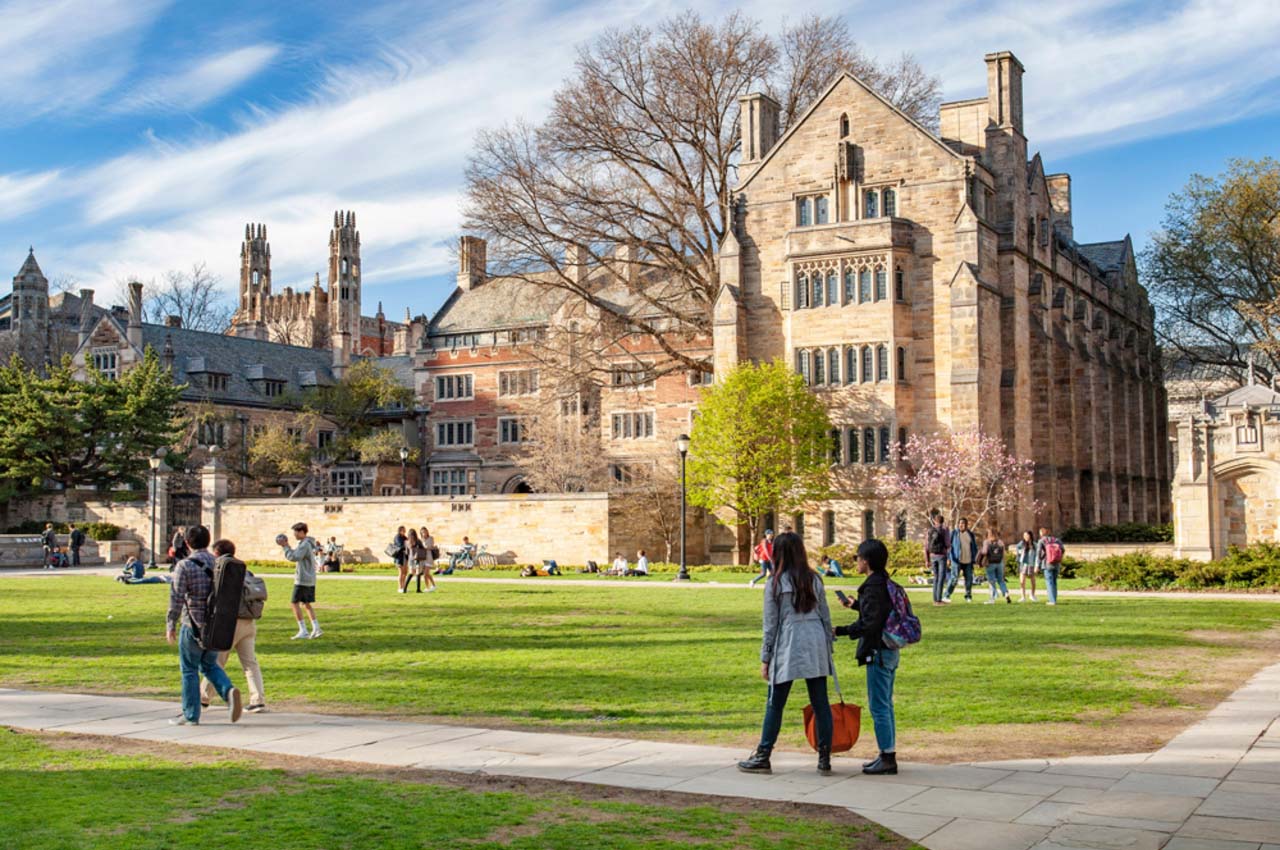 Yale University Campus - Oxford Royale